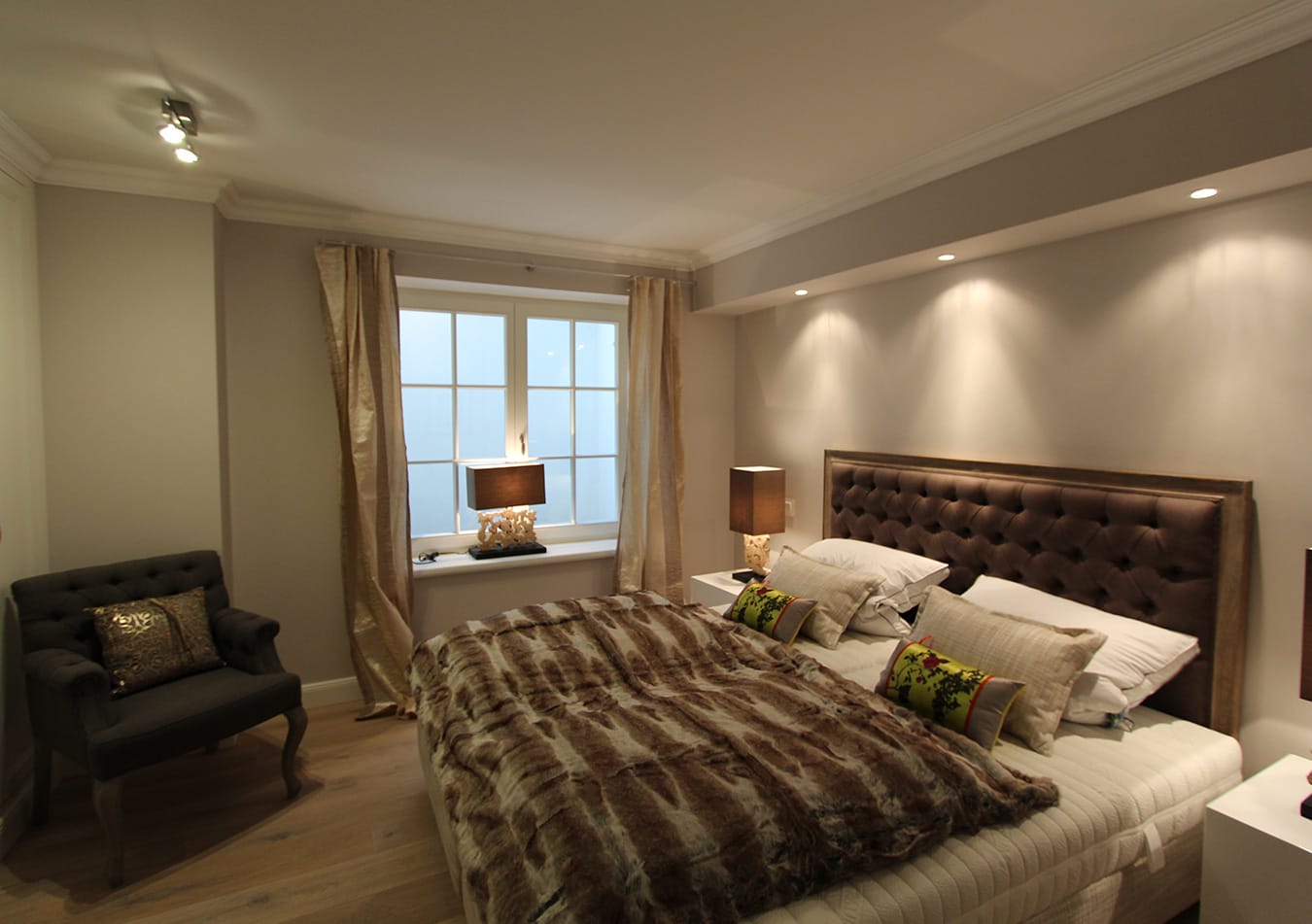 Drittes Schlafzimmer mit Doppelbett Ferienhaus "Sylt Lodge" vom Hotel Duene auf Sylt