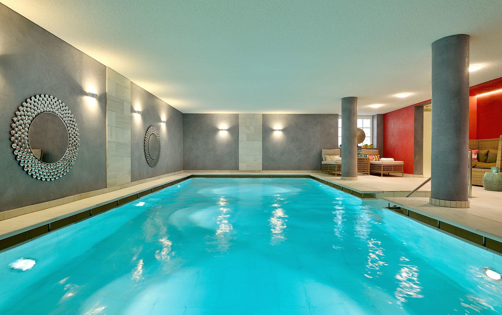 hotel-duene_wellnesshotel-schwimmbad